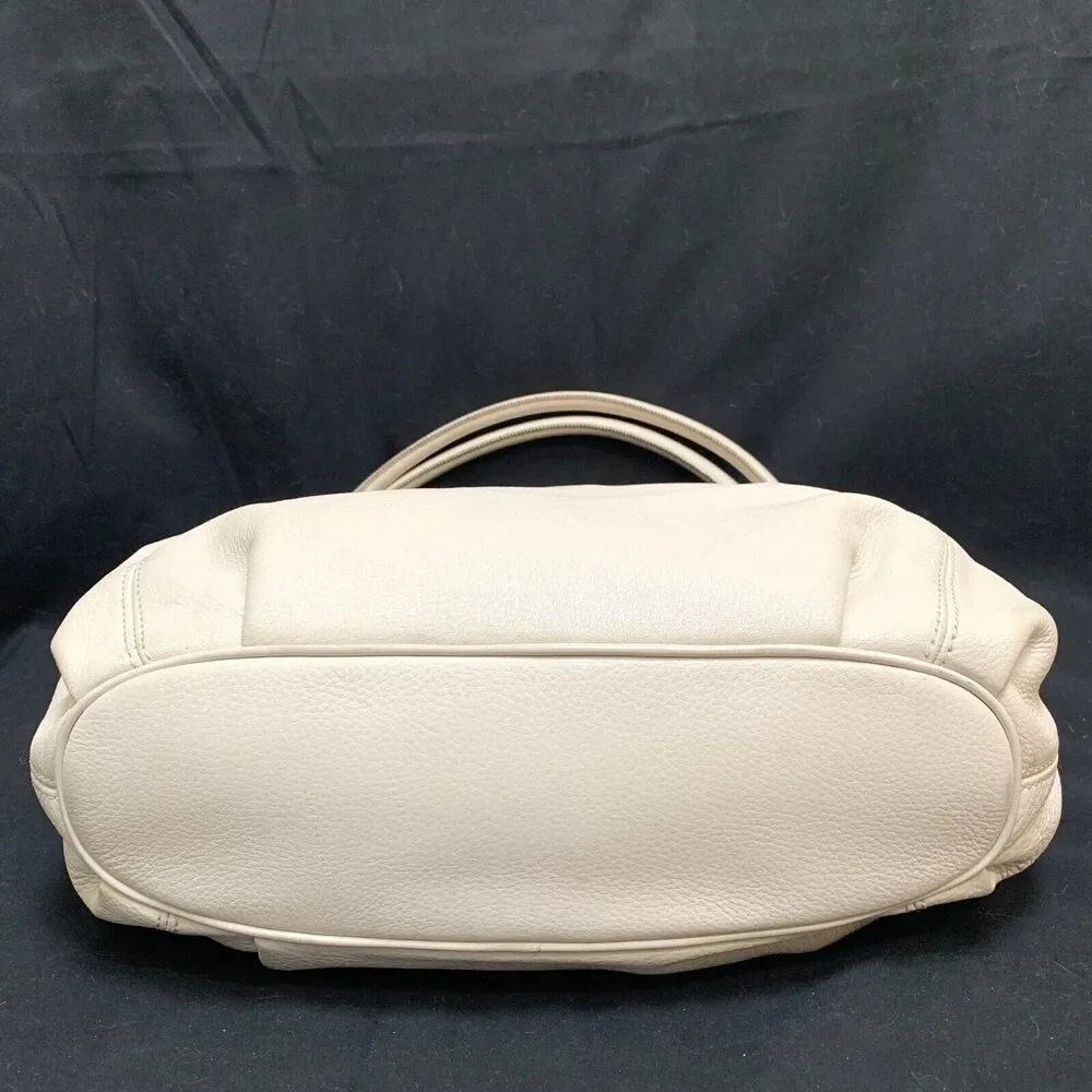 MICHAEL KORS Vanilla Pebbled Leather Tasseled ASTOR Ring Tote Shoulder Bag - Picture 5 of 12